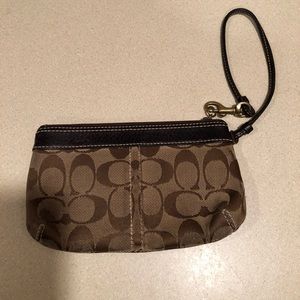 Wristlet